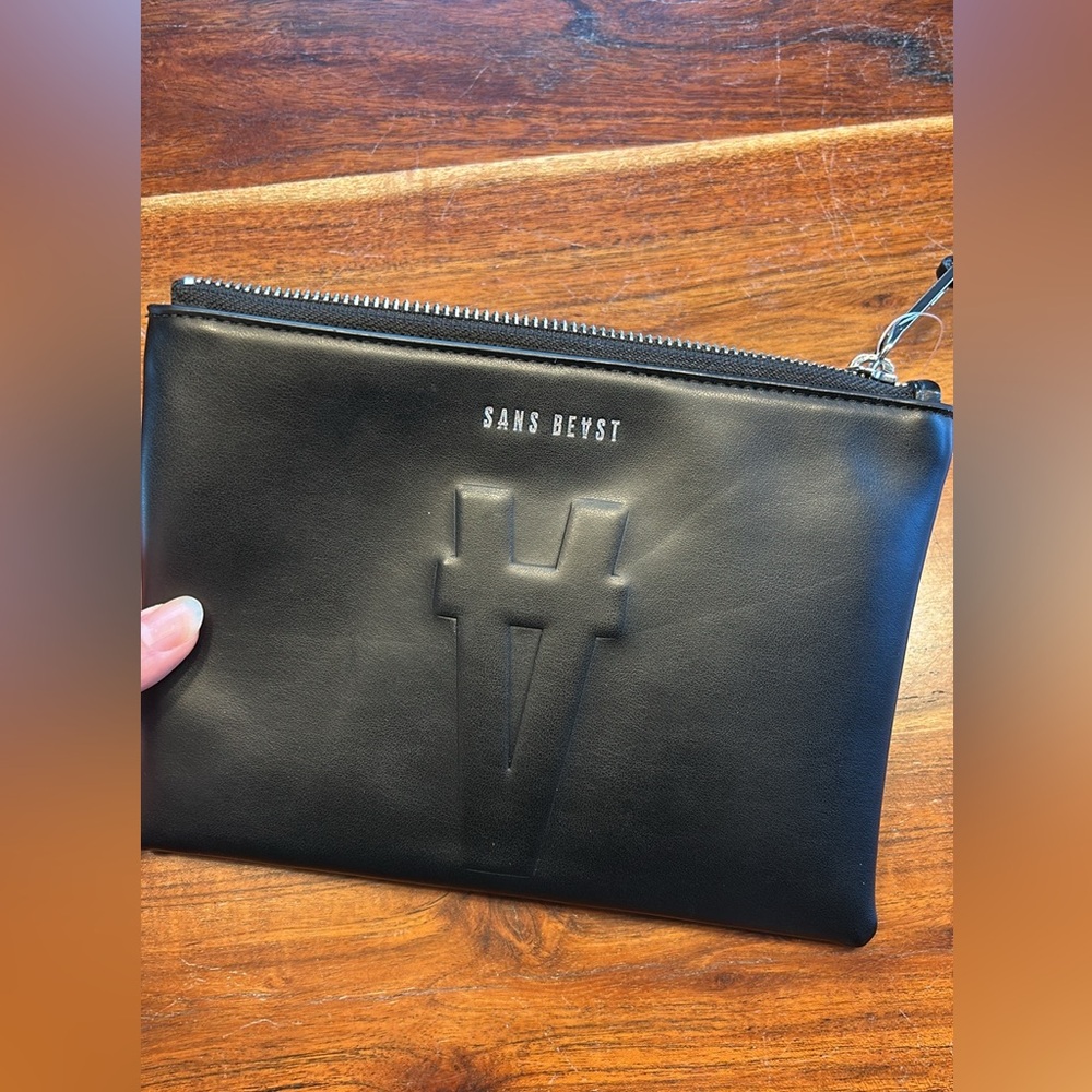 Sans beast CELEBRATION POUCH